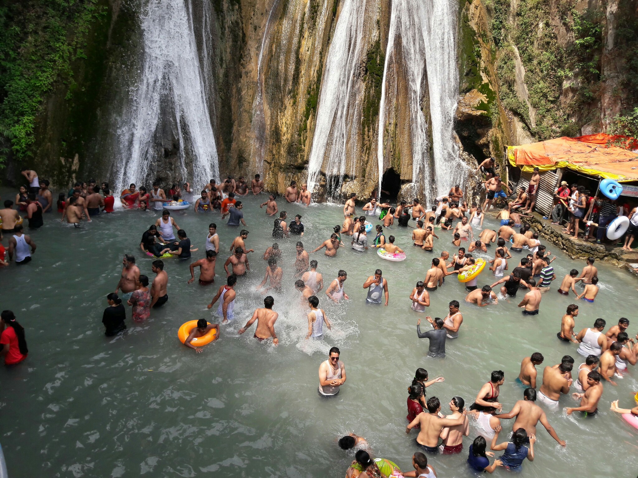 Deharadun Mussoorie Kempty fall Tour